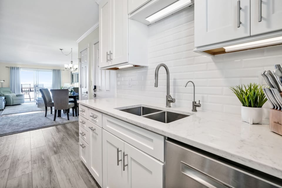 A reverse osmosis system allows for great drinking water from the sink.