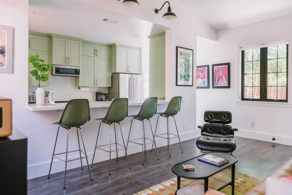 Kitchen | Fully Equipped | Keurig Coffee Maker | Cooking Basics