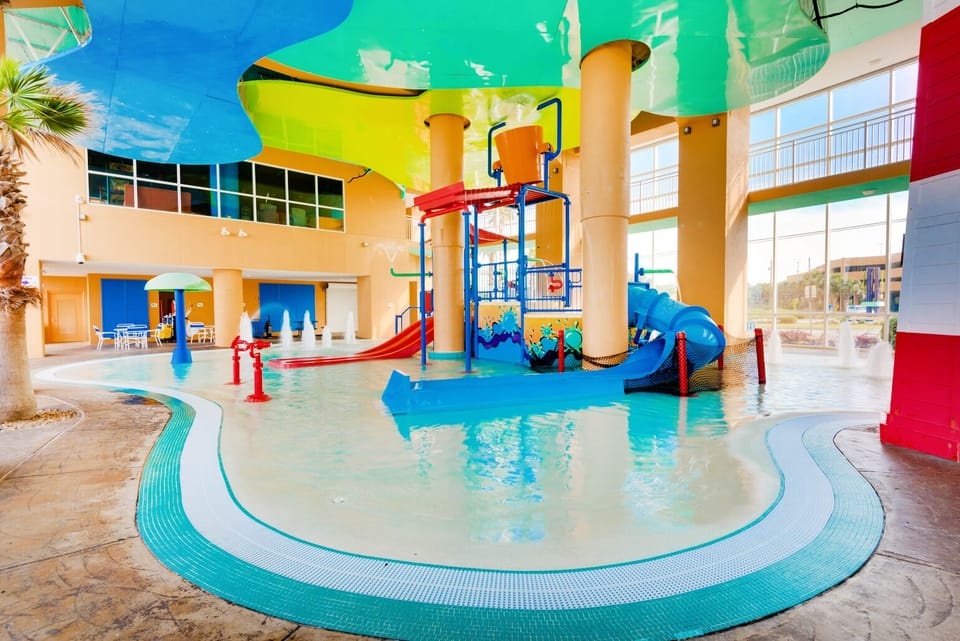 Splash kids play area