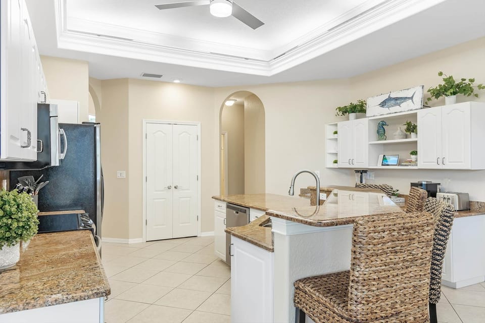 Kitchen (2)