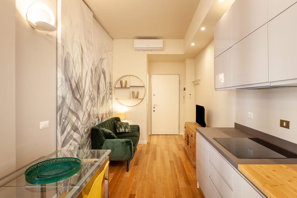 Apartment, 1 Bedroom | Private kitchen | Fridge, microwave, stovetop, dishwasher