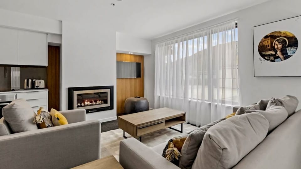 Living room with gas fireplace