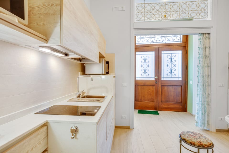 Apartment, 1 Bedroom | Private kitchen | Full-size fridge, microwave, stovetop, dishwasher