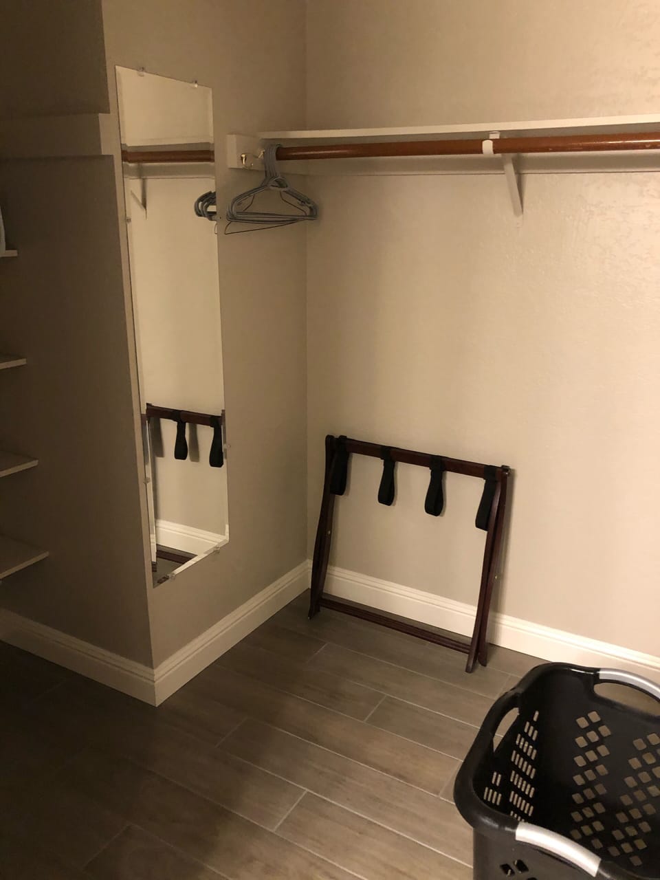 Main bedroom walk-in closet