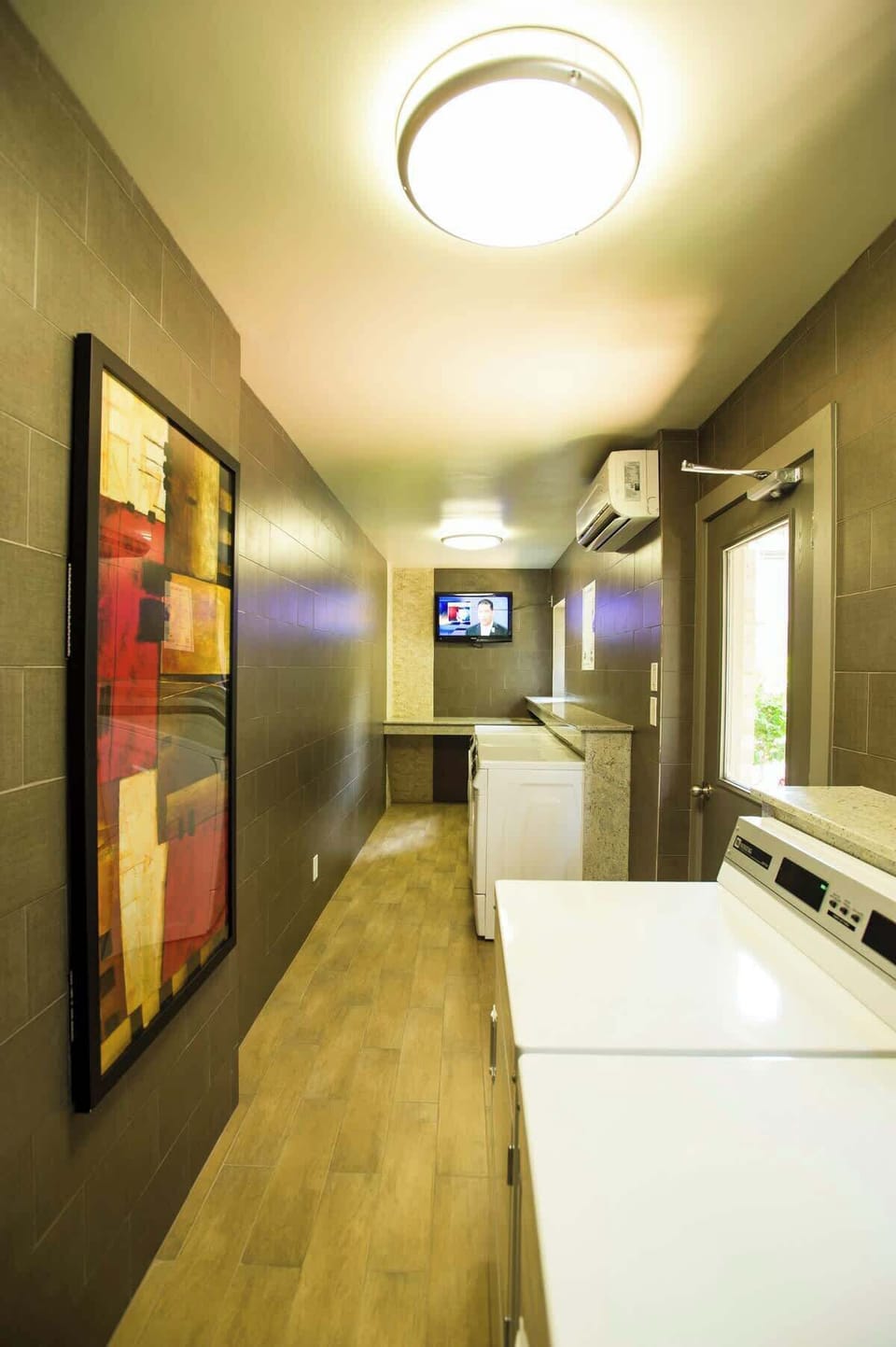 High Tech Laundry Facility
