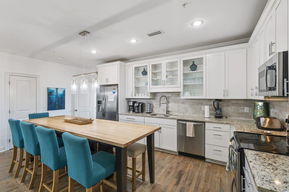Large, open kitchen for entertaining