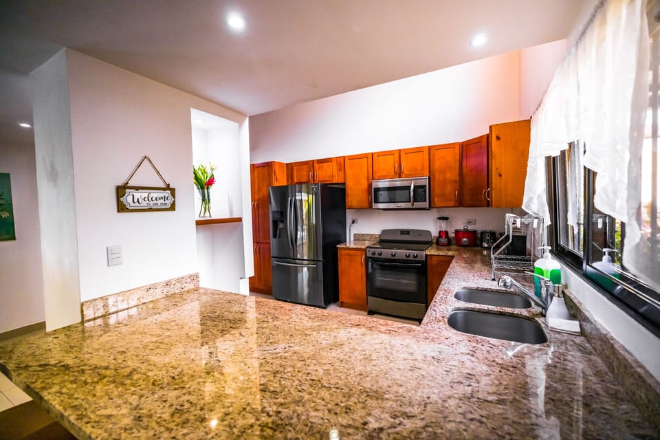Kitchen and Bar