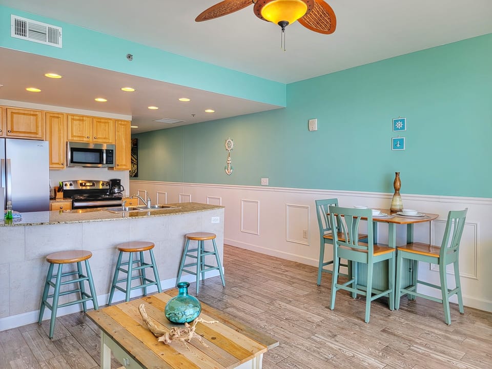 Spacious kitchen and dining area
