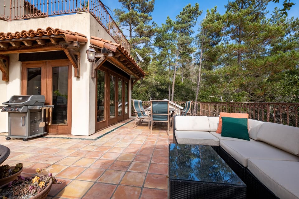 Deck off main floor,  Plenty of space to enjoy the outdoors
