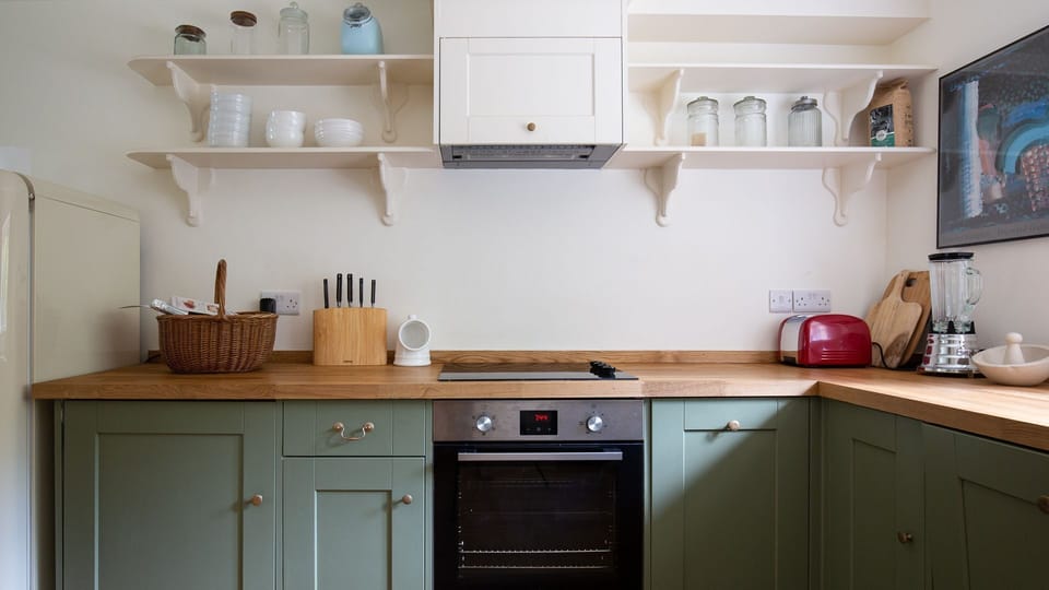 Kitchen/Dining Room, Temple Guiting Cottage, Bolthole Retreats