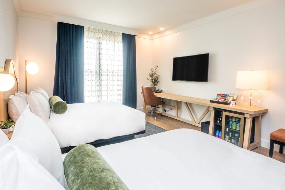 Deluxe Double Room, 2 Queen Beds | Egyptian cotton sheets, premium bedding, pillowtop beds, minibar