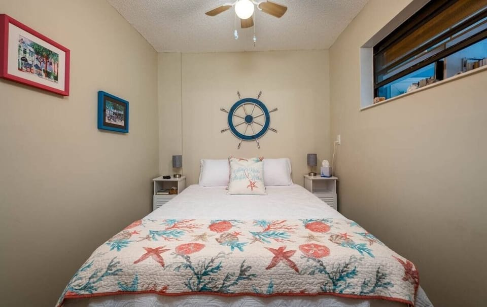 1st Floor Bedroom with Memory Foam Queen Mattress.