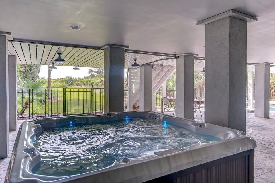 Hot tub heated for FREE