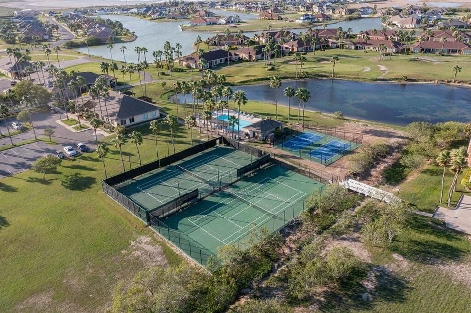 Pickleball Courts