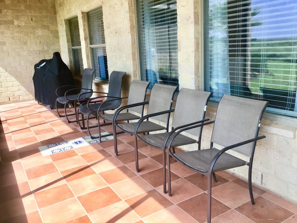 Outside Patio / BBQ Grill