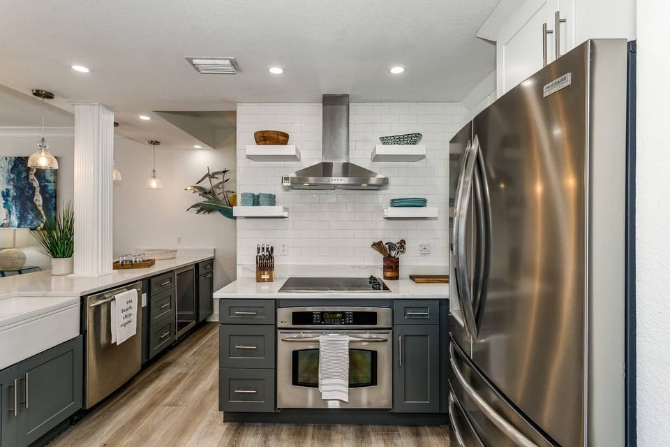 Beautifully remodeled gourmet kitchen