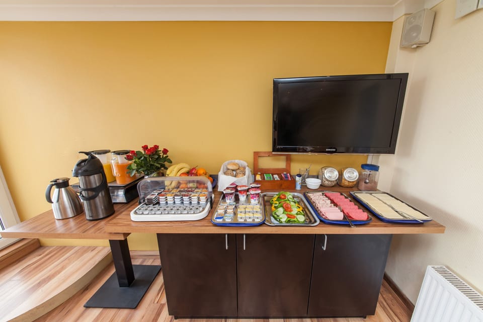 Daily buffet breakfast (EUR 12.9 per person)