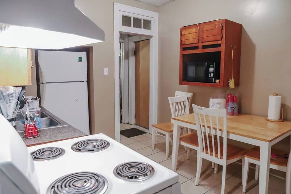 8c5e194a abd9 4f1a b26f 7320e003f628