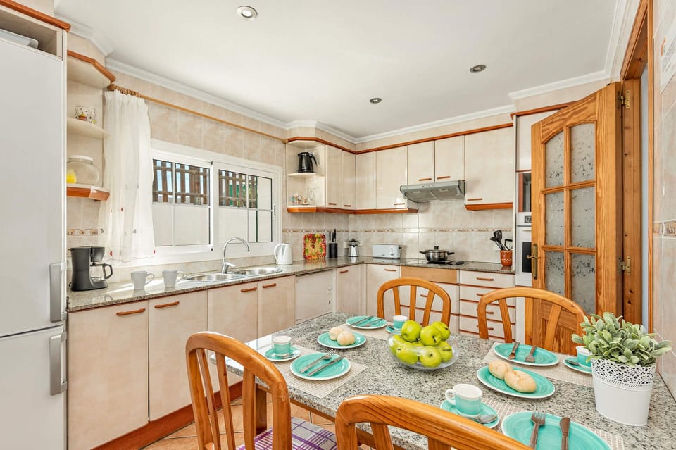 Villa Paloma image