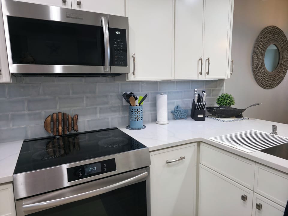 New appliances including induction cooktop 