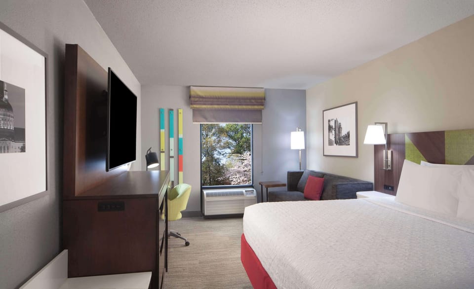 Room, 1 King Bed with Sofa bed, Non Smoking | In-room safe, desk, blackout drapes, iron/ironing board