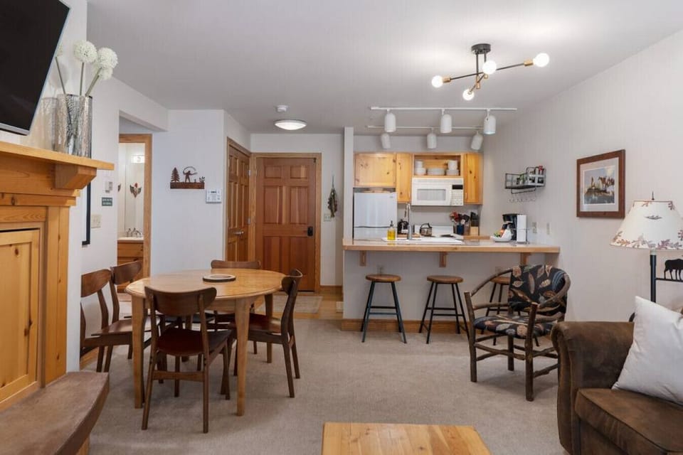 Kitchen and entryway