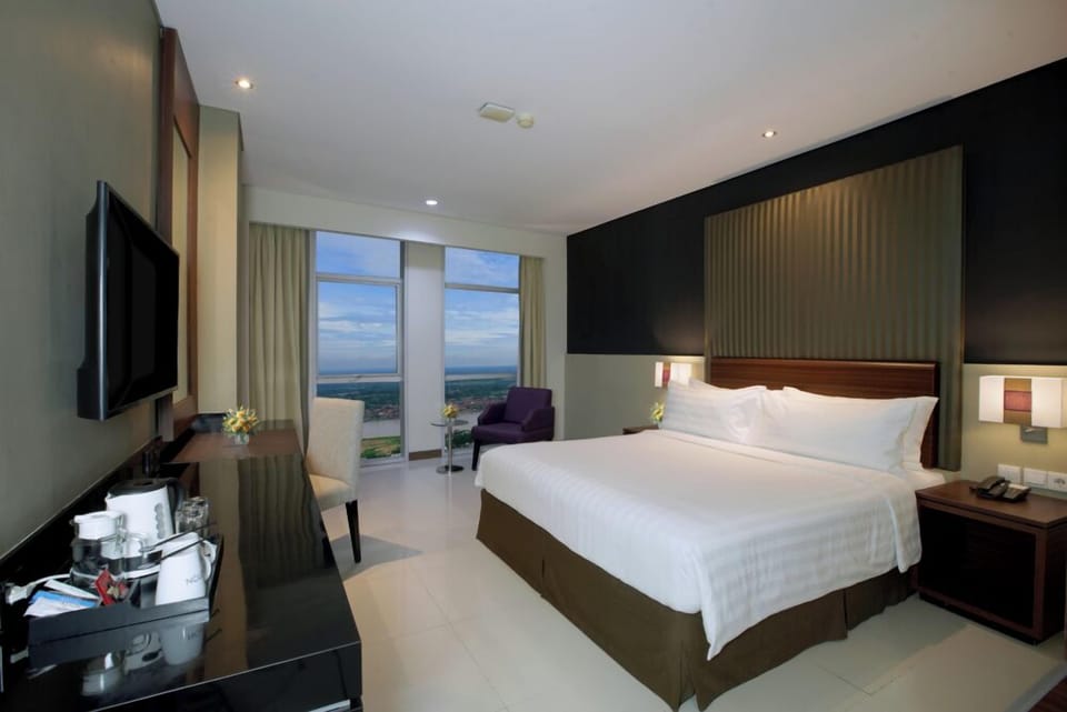 Superior Room | Minibar, in-room safe, desk, WiFi (free)
