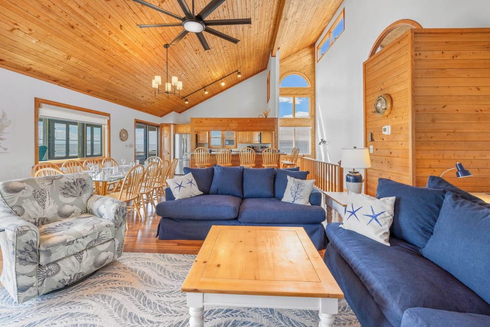 Surf or Sound Realty - 985 - Seashella - Great Room -5