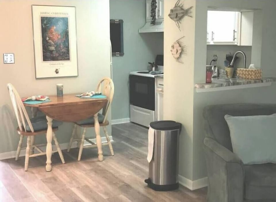 Kitchen table