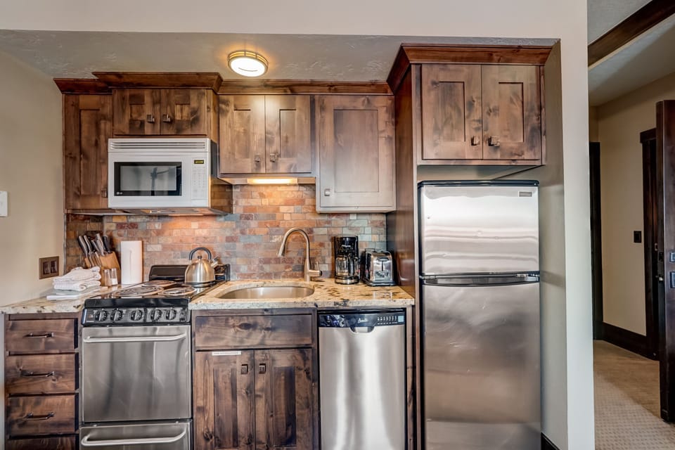 Kitchenette