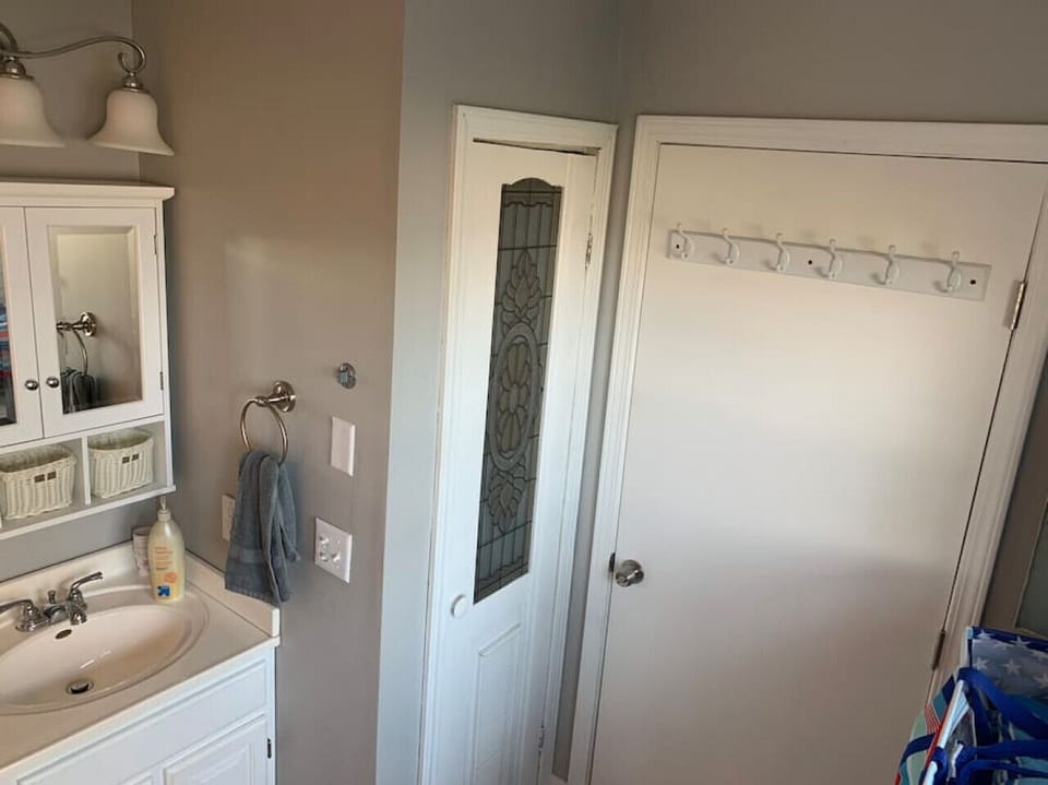 Downstairs bathroom