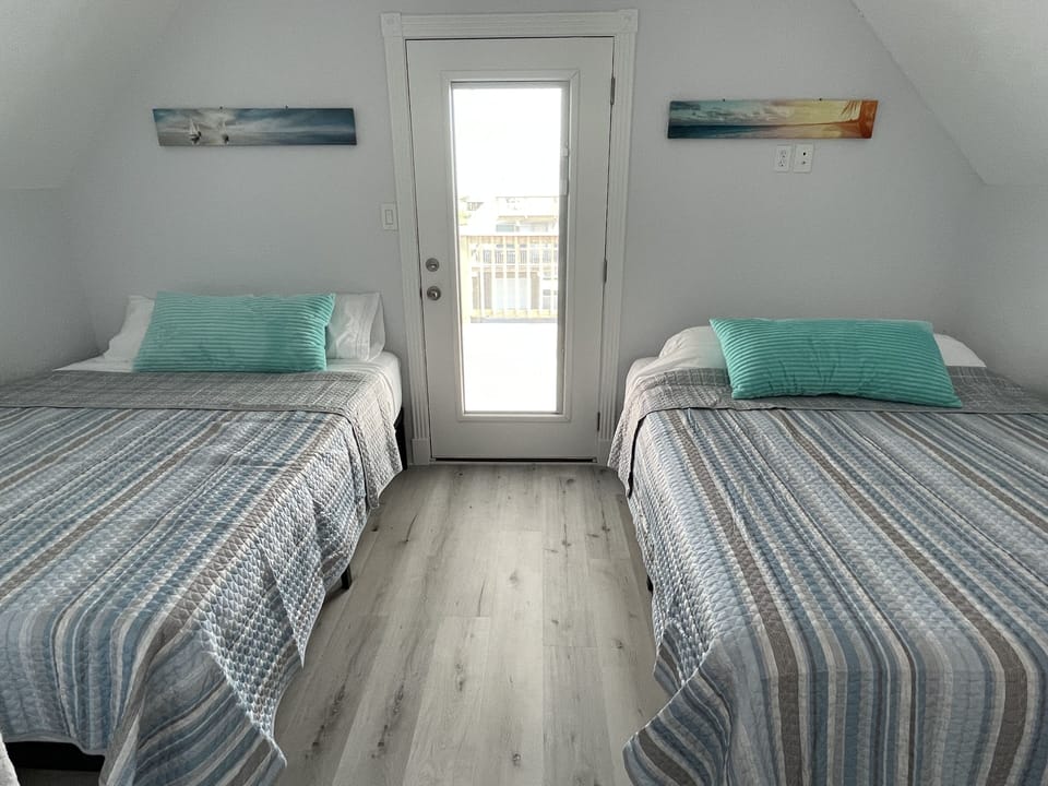 This room has access to the 2nd floor deck.