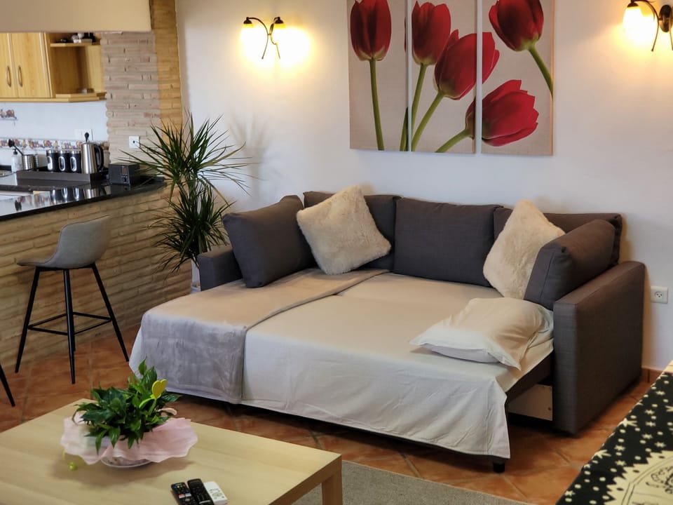Apartment, Multiple Beds | Living room