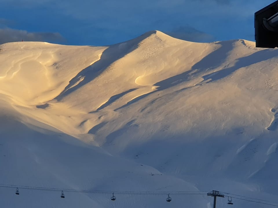 Snow and ski sports