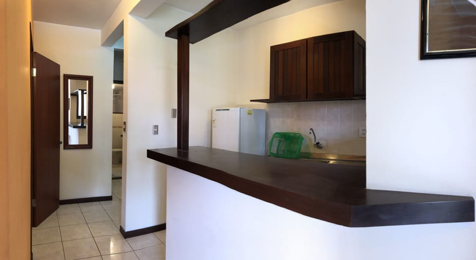 Comfort Studio, 2 Bedrooms | Private kitchen