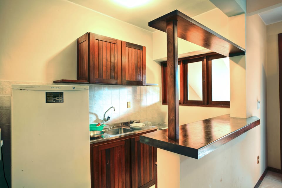 Comfort Studio, 2 Bedrooms | Private kitchen