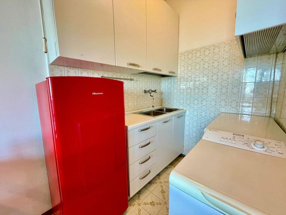 Apartment, 2 Bedrooms, Balcony, Ocean View | Interior