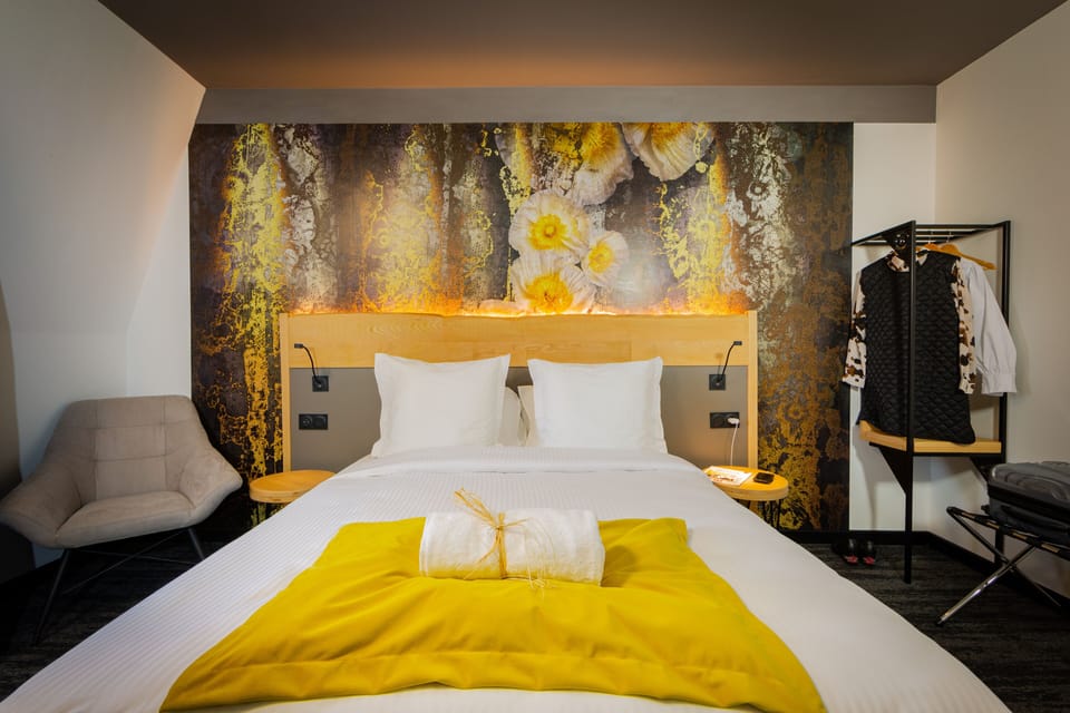 Superior Room | Premium bedding, Tempur-Pedic beds, desk, laptop workspace
