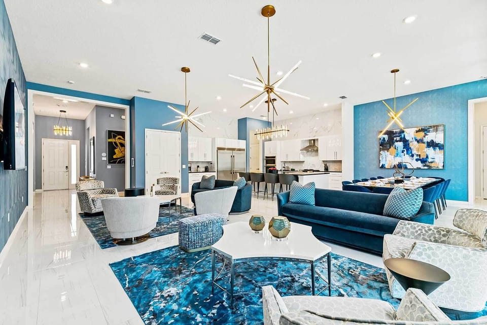 Living Room *Highlight*
