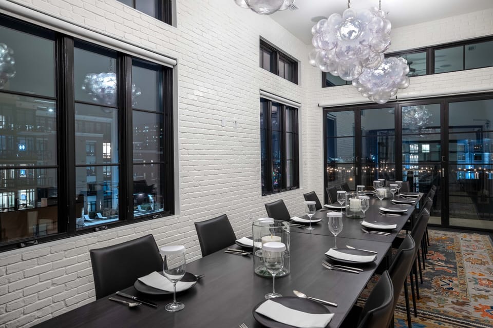 Perfect entertaining or meeting space.