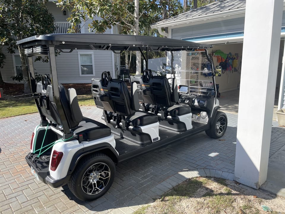 6-Seater Golf Cart - All facing the front