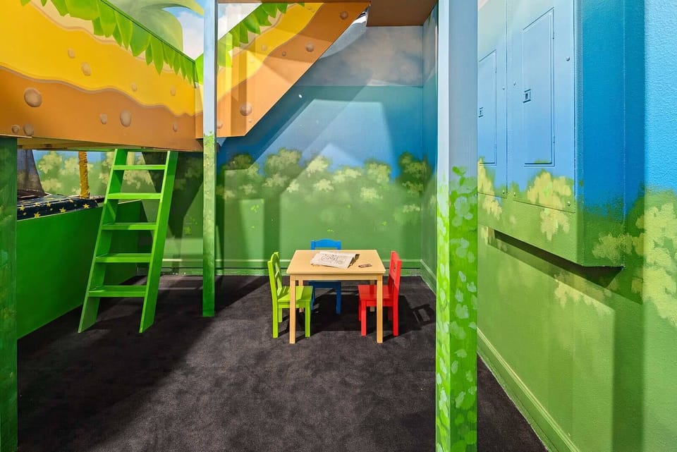 Trampoline Room