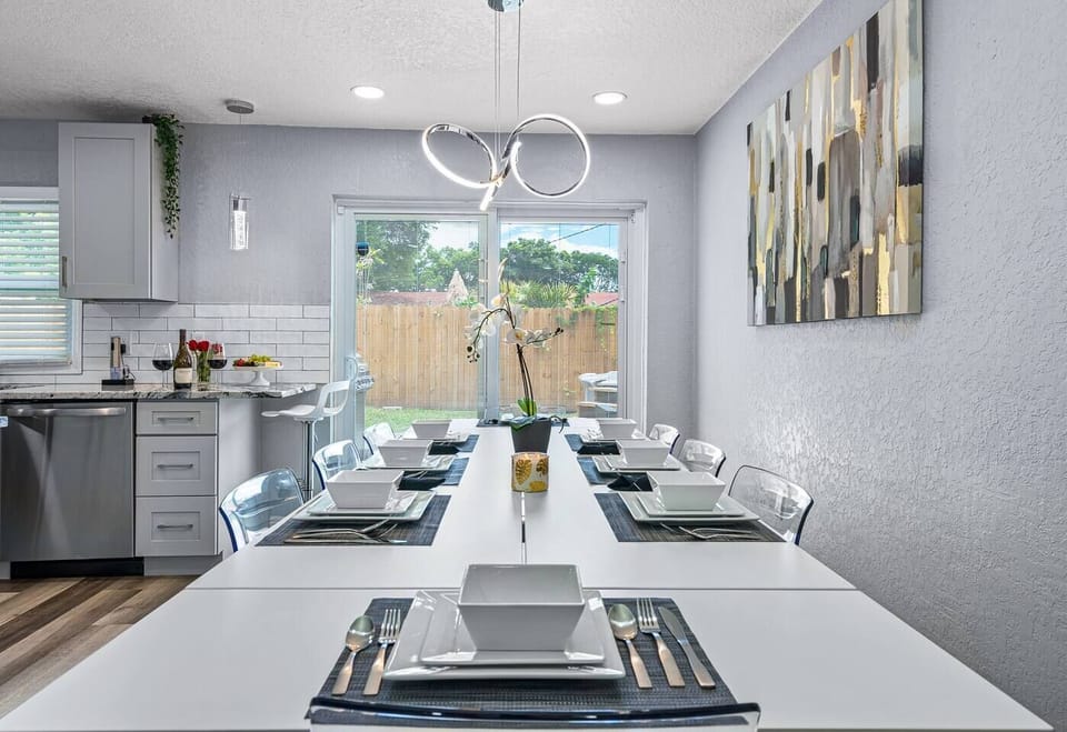 Share great meals with family and friends in our elegant 8 seater dining table