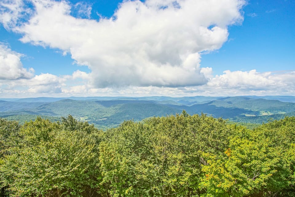 Summit's have a beautiful view of the mountains!