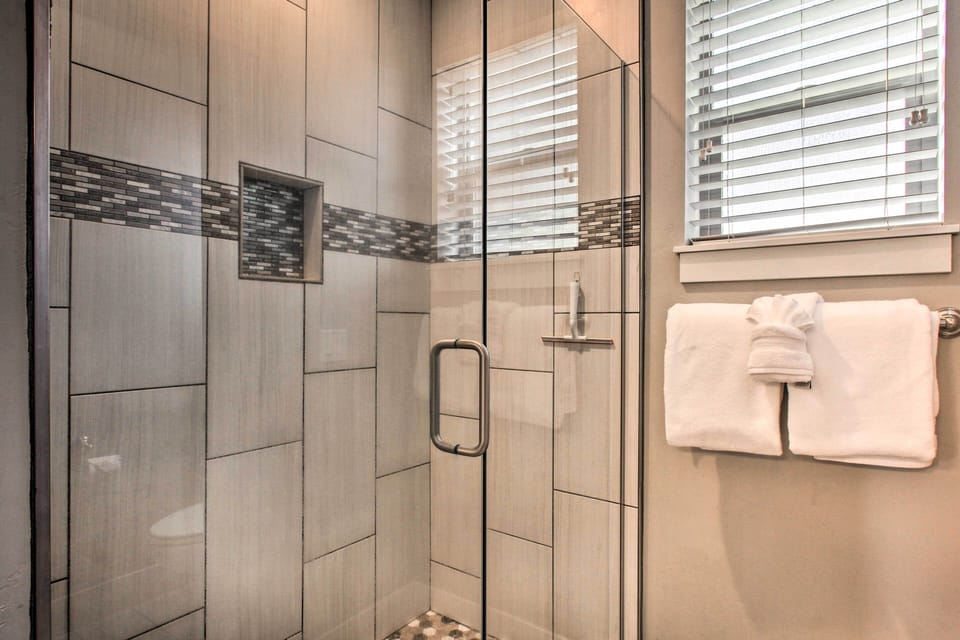 En-Suite Bathroom