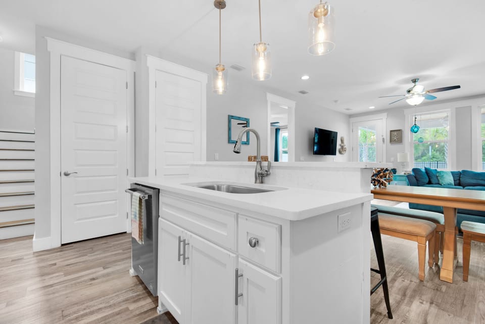 Kitchen island