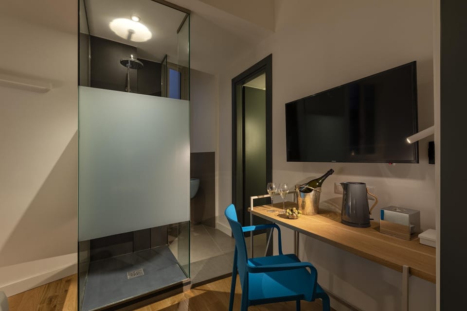 Studio Suite | Premium bedding, memory foam beds, minibar, in-room safe