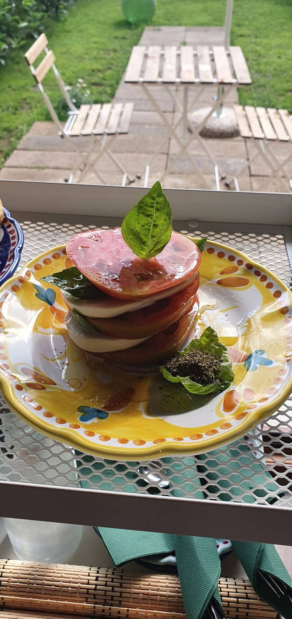 Daily local cuisine breakfast for a fee