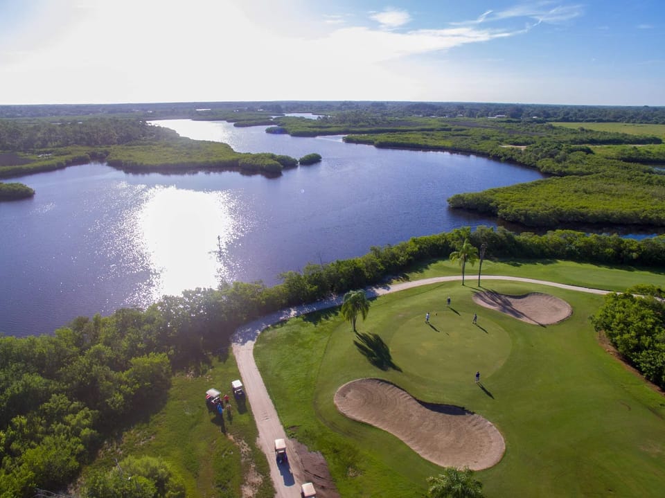 River Run Golf Links (5.7 mi, 20 min)