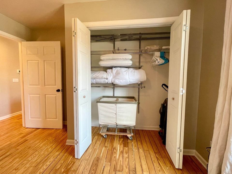 Twin bedroom closet